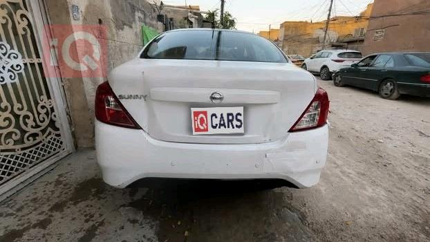نيسان صني
